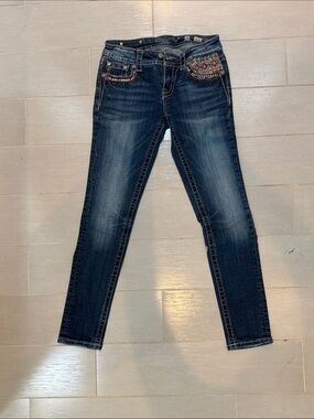 Dark Wash Ankle Jeans with Embroidered Pocket Detail - Women's